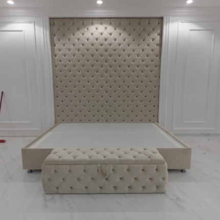 Luxury Upholstered Bed with Tufted Headboard