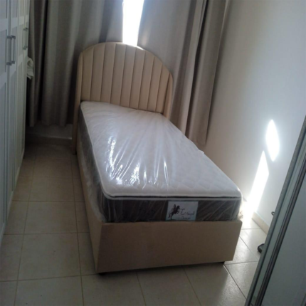 Aurelio Curve Panel Bed